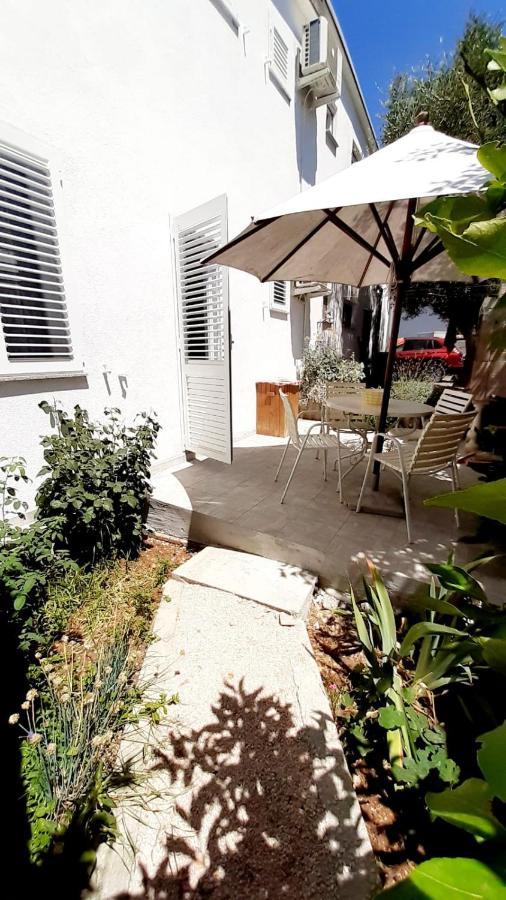 Apartman Ivan Vir Εξωτερικό φωτογραφία