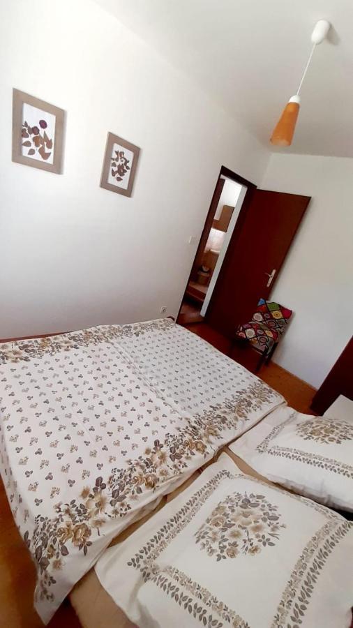 Apartman Ivan Vir Εξωτερικό φωτογραφία