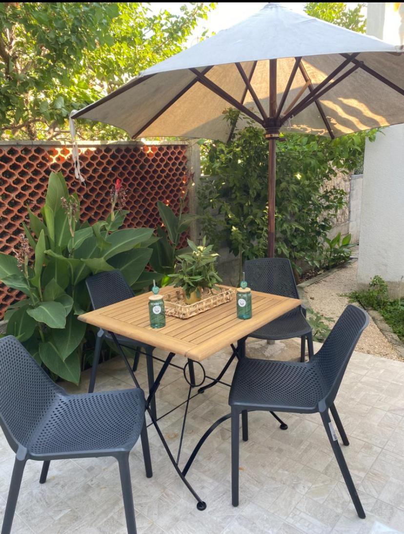 Apartman Ivan Vir Εξωτερικό φωτογραφία